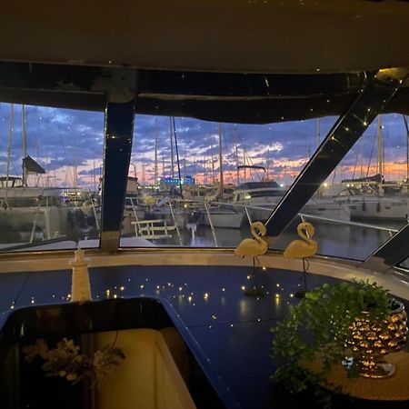 Panaby - House Boat Hotel Palermo Bagian luar foto