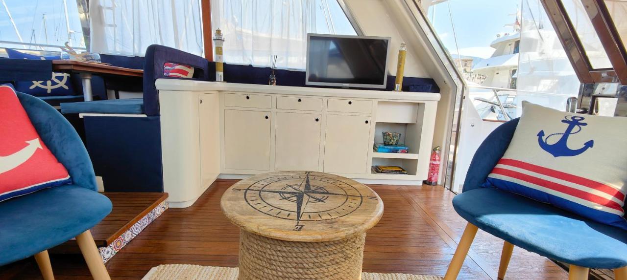 Panaby - House Boat Hotel Palermo Bagian luar foto